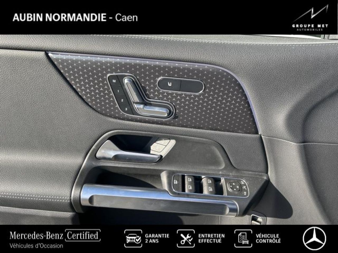 Photo du v&eacute;hicule 14 / 18