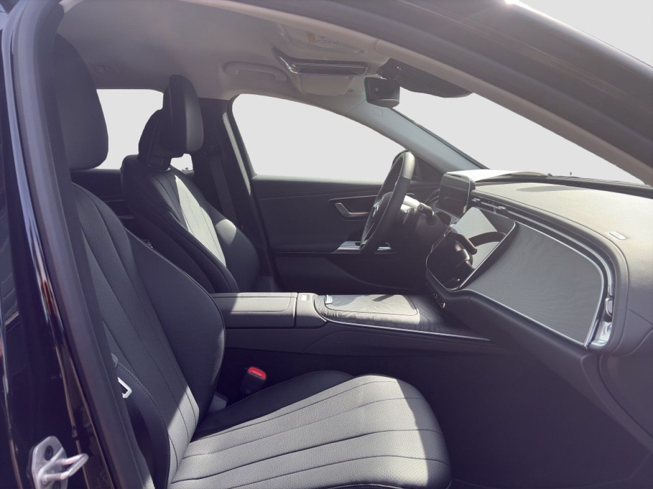 Mercedes-Benz E-Klasse – Bild 22
