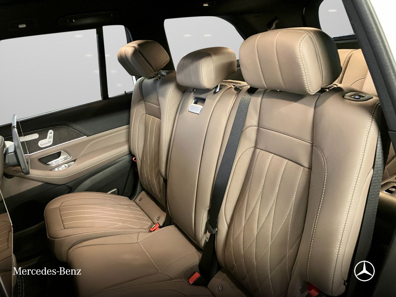 Mercedes-Benz GLS – Bild 12