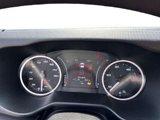 Vehicle image 12 / 12