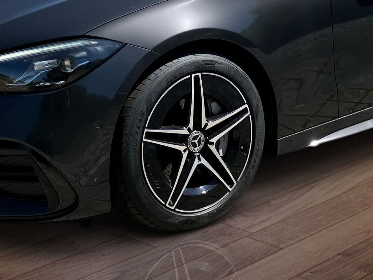 Mercedes-Benz C-Klasse – Bild 2