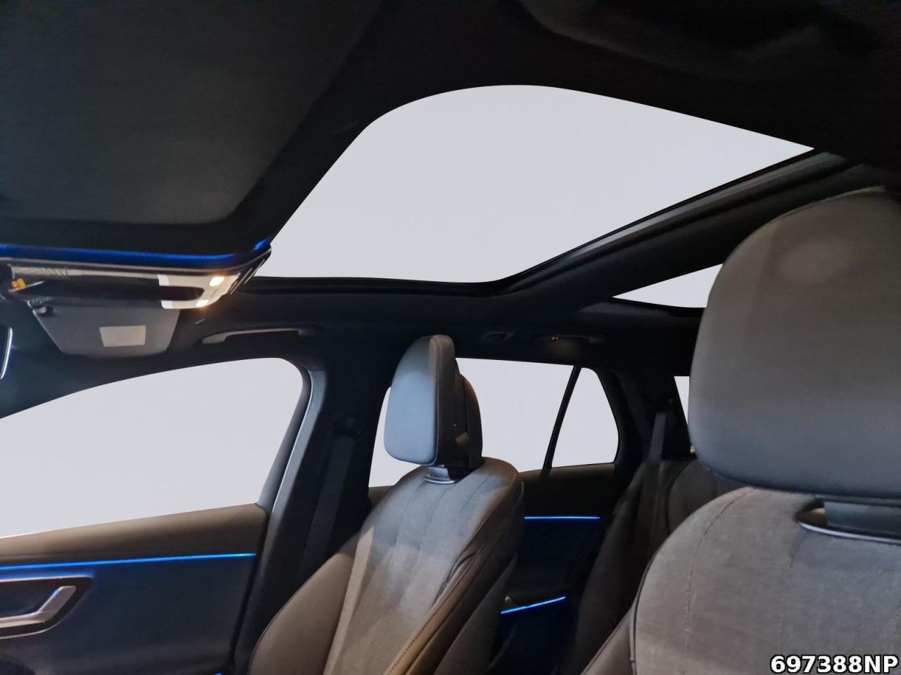 Mercedes-Benz E-Klasse – Bild 13