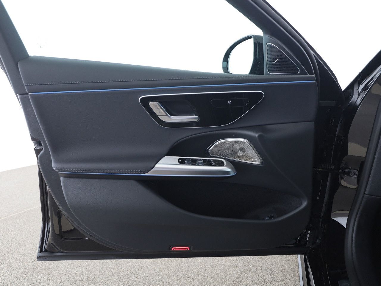 Mercedes-Benz E-Klasse – Bild 12
