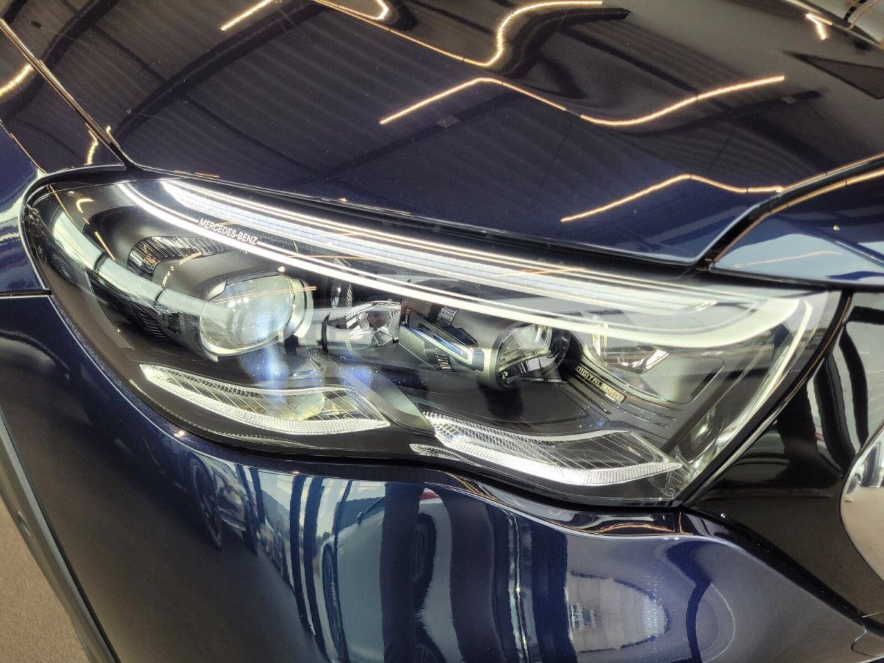 Mercedes-Benz E-Klasse – Bild 8