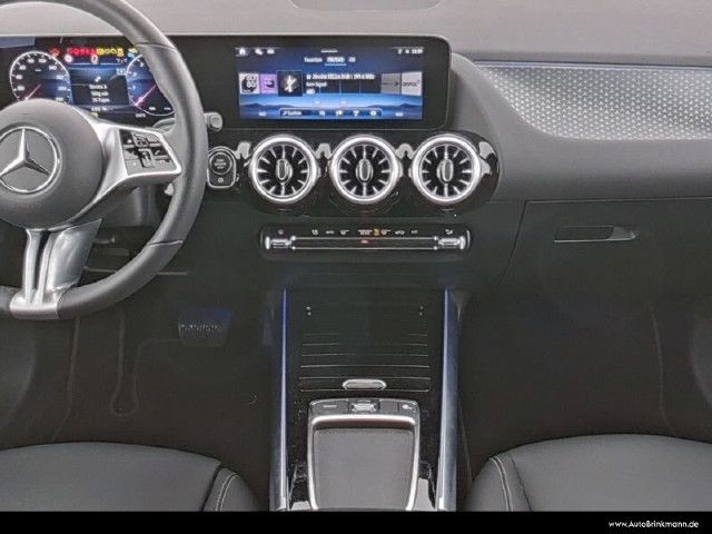 Mercedes-Benz GLA 180