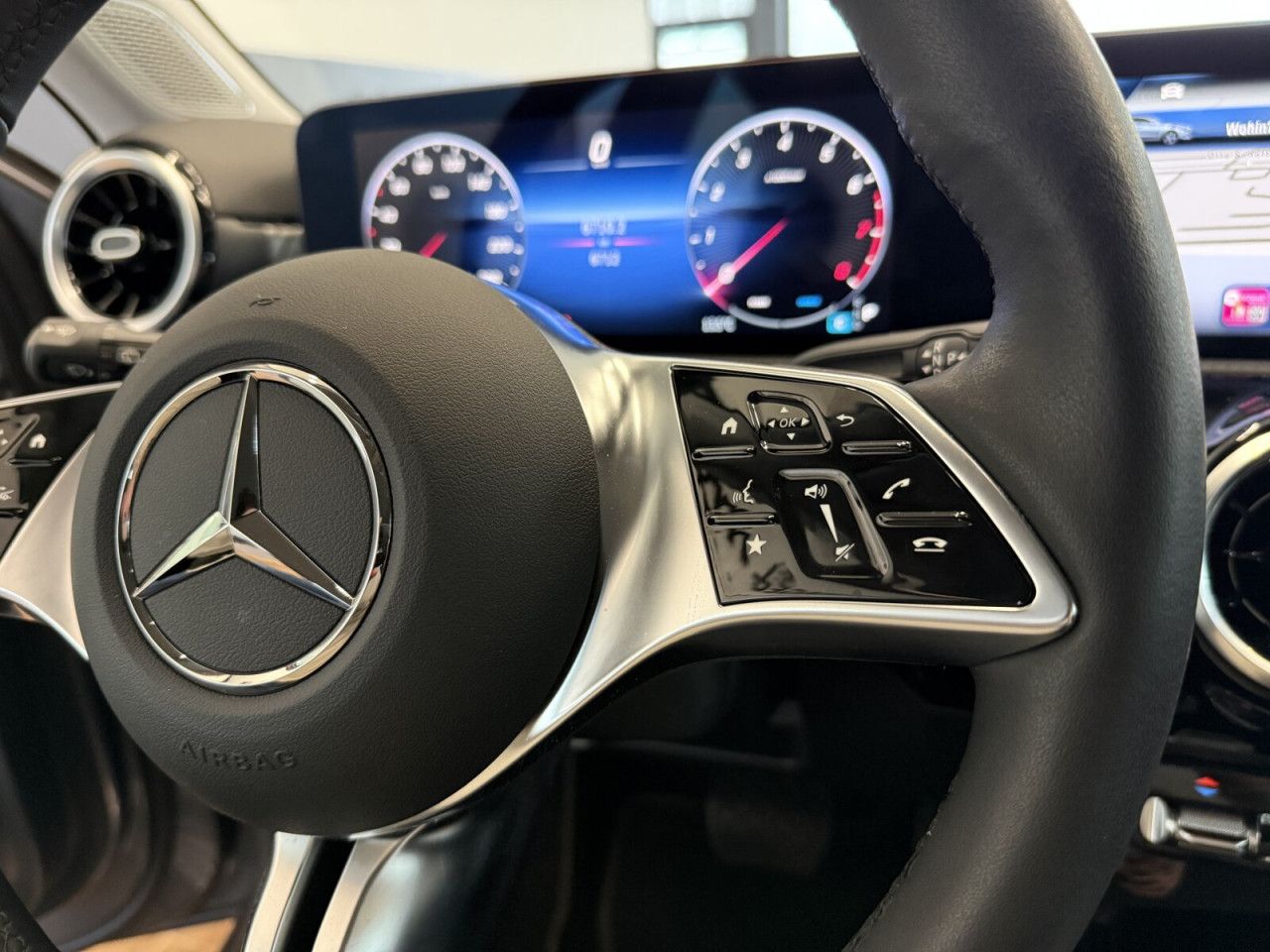 Fahrzeugbild 10 / 15