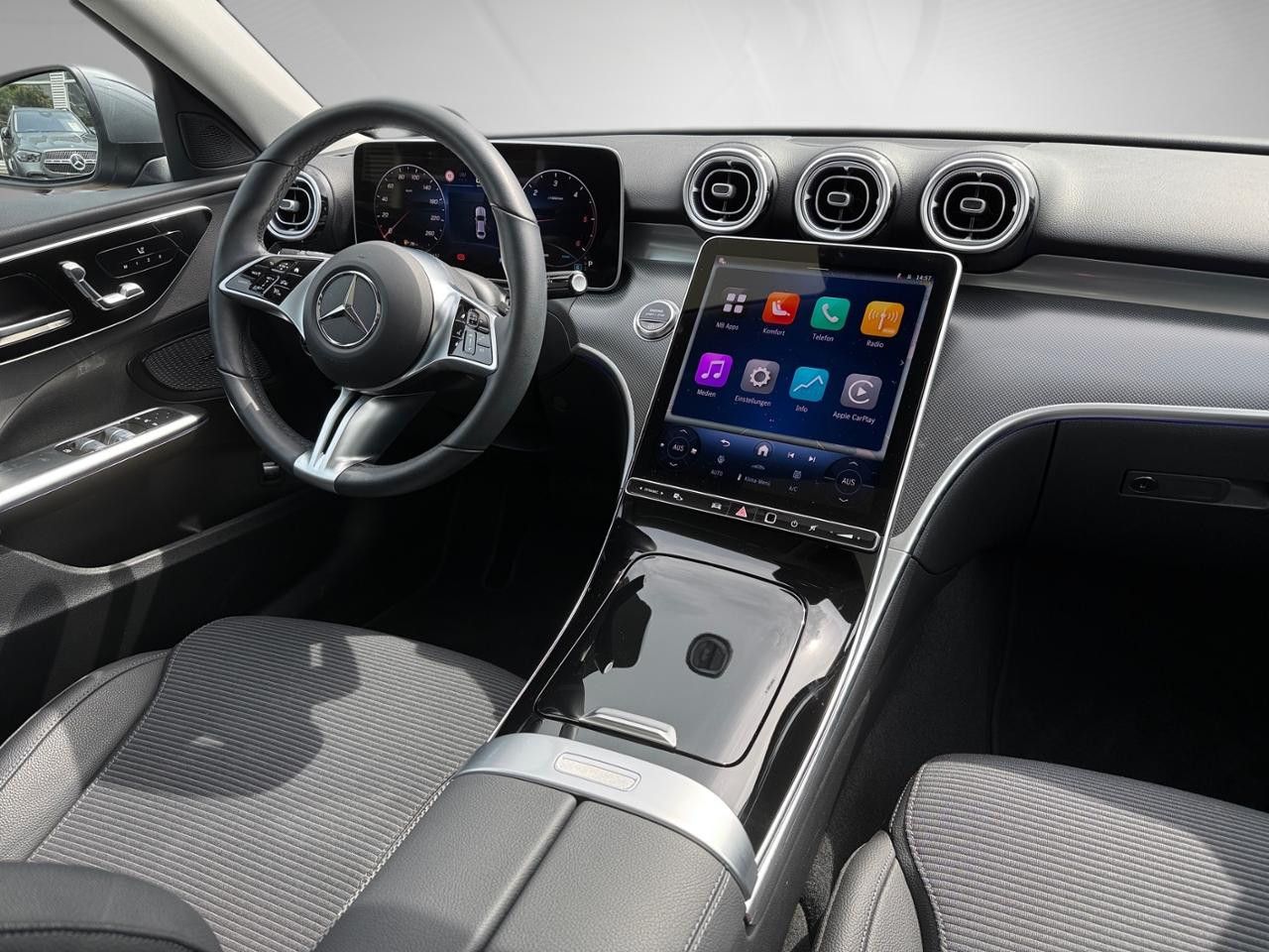 Mercedes-Benz C-Klasse – Bild 24
