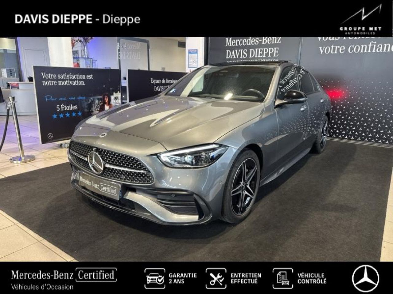 Photo du v&eacute;hicule 1 / 18