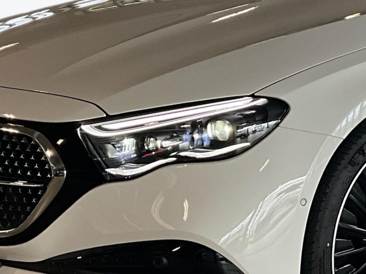 Mercedes-Benz E-Klasse – Bild 6