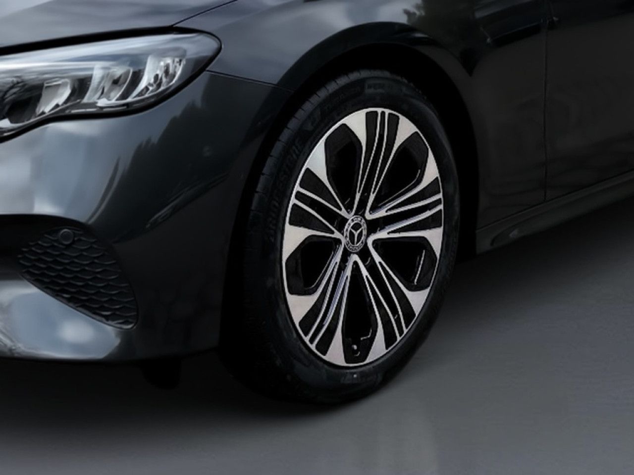 Mercedes-Benz E-Klasse – Bild 3
