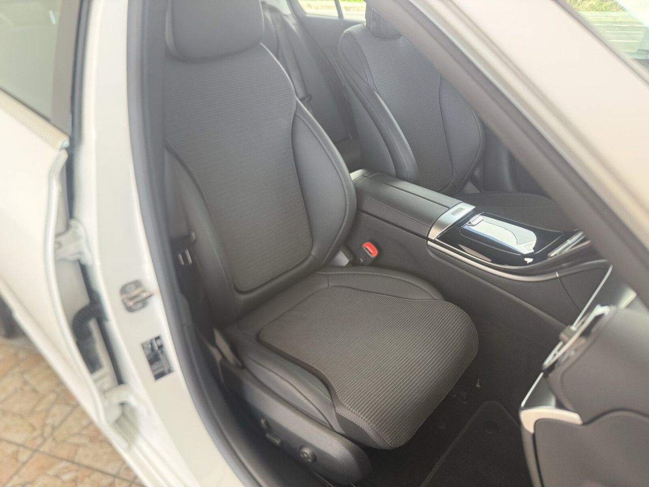Mercedes-Benz C-Klasse – Bild 12