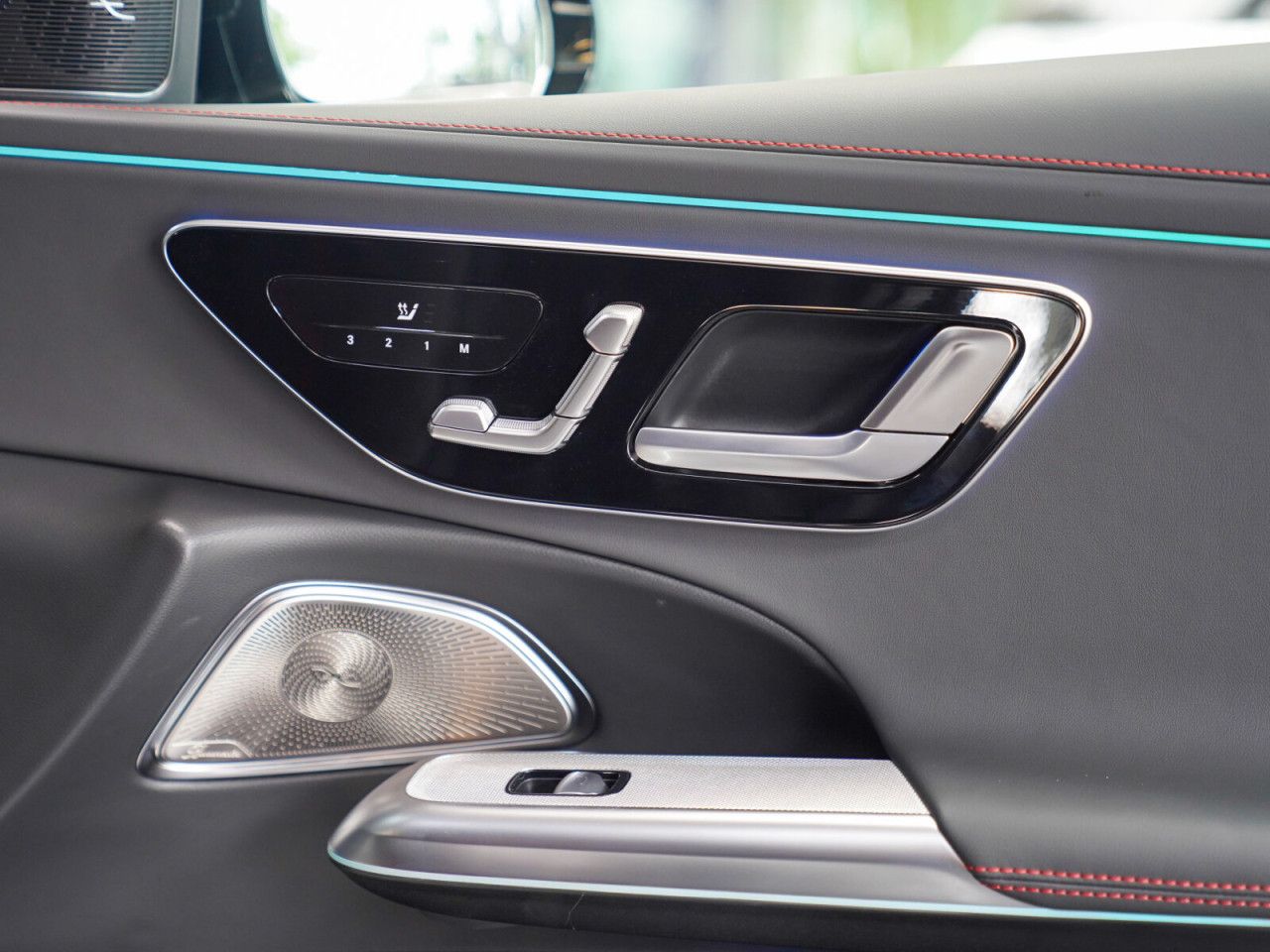 Mercedes-Benz E-Klasse – Bild 11