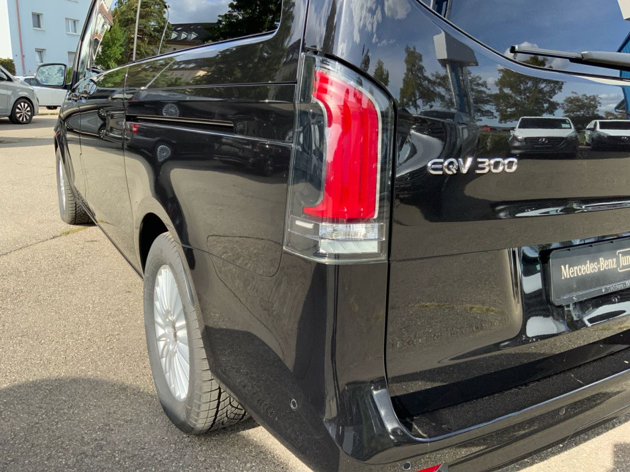 Mercedes-Benz EQV – Bild 7