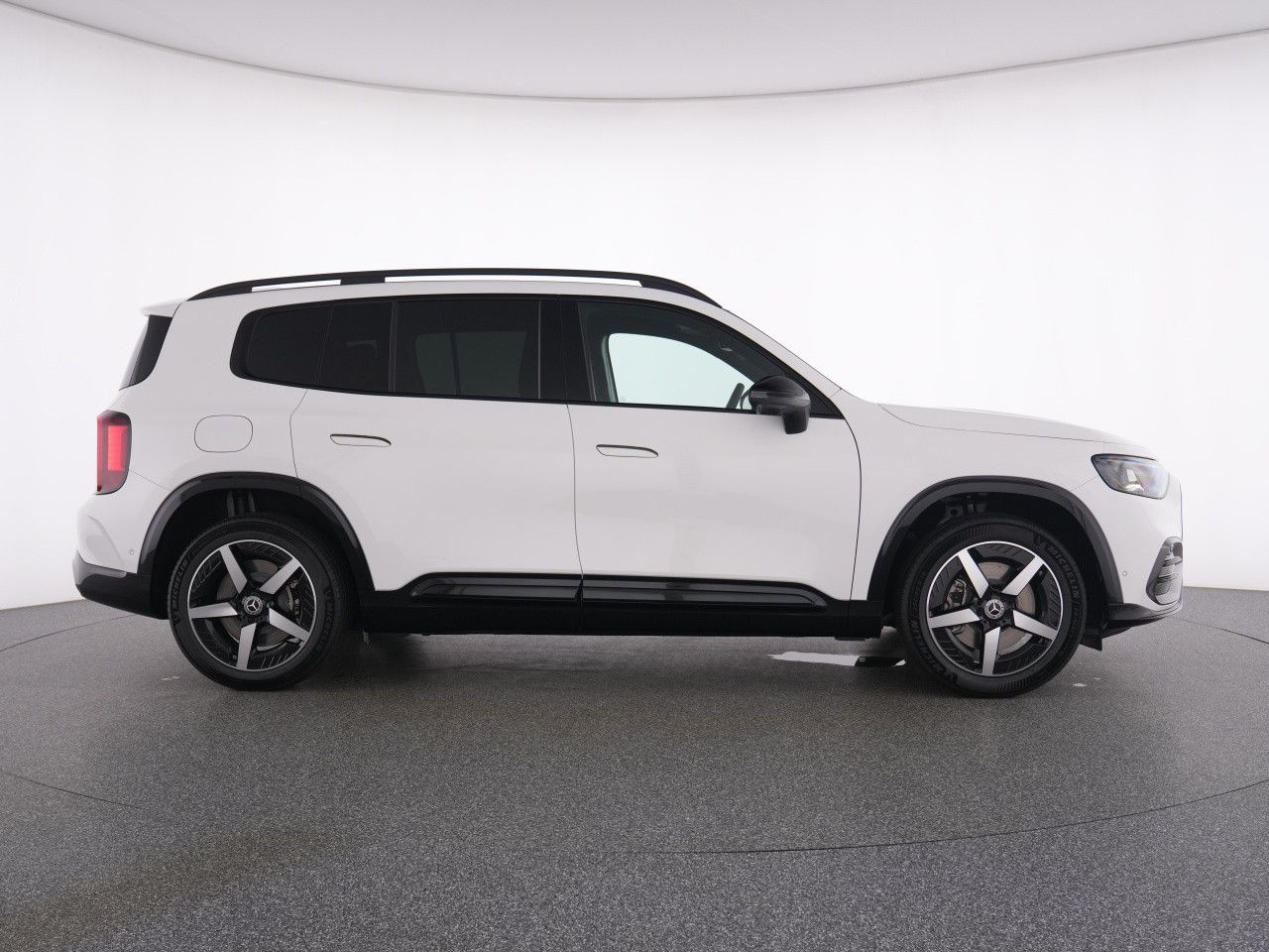 Mercedes-Benz GLB – Bild 11