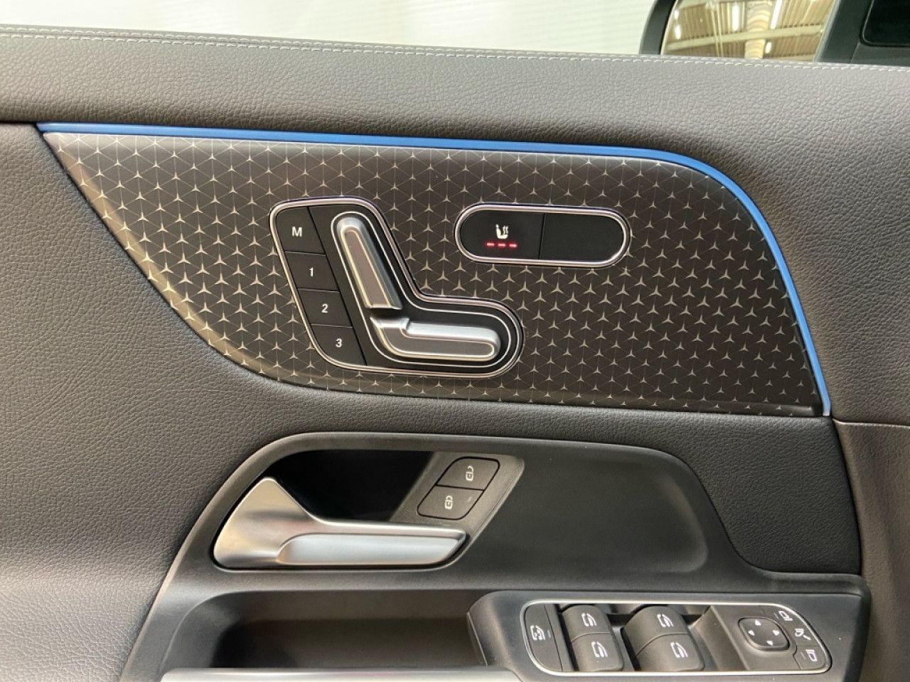 Fahrzeugbild 14 / 15