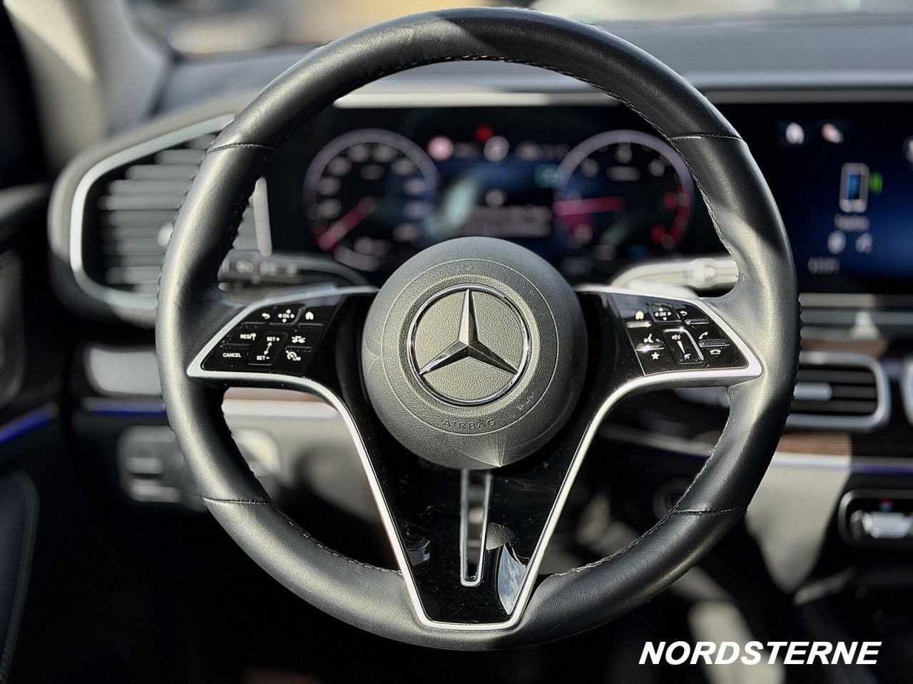 Mercedes-Benz GLS – Bild 22