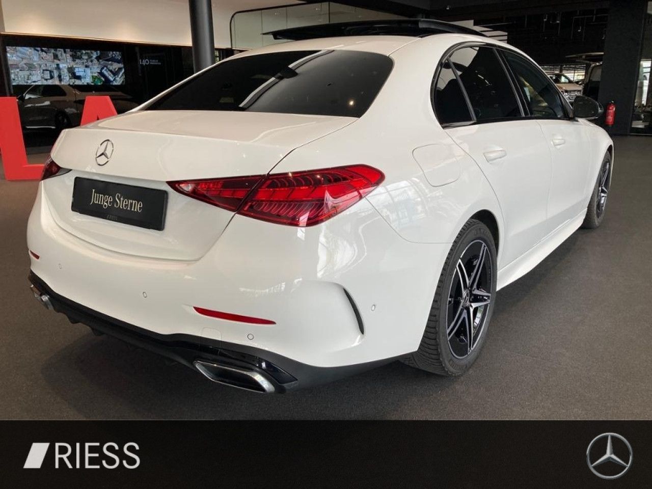 Fahrzeugbild 12 / 16