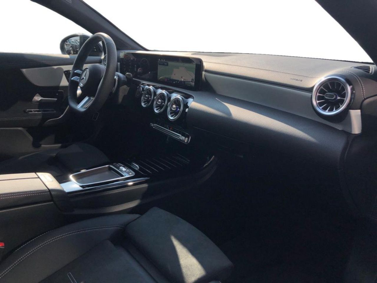 Mercedes-Benz CLA – Bild 3