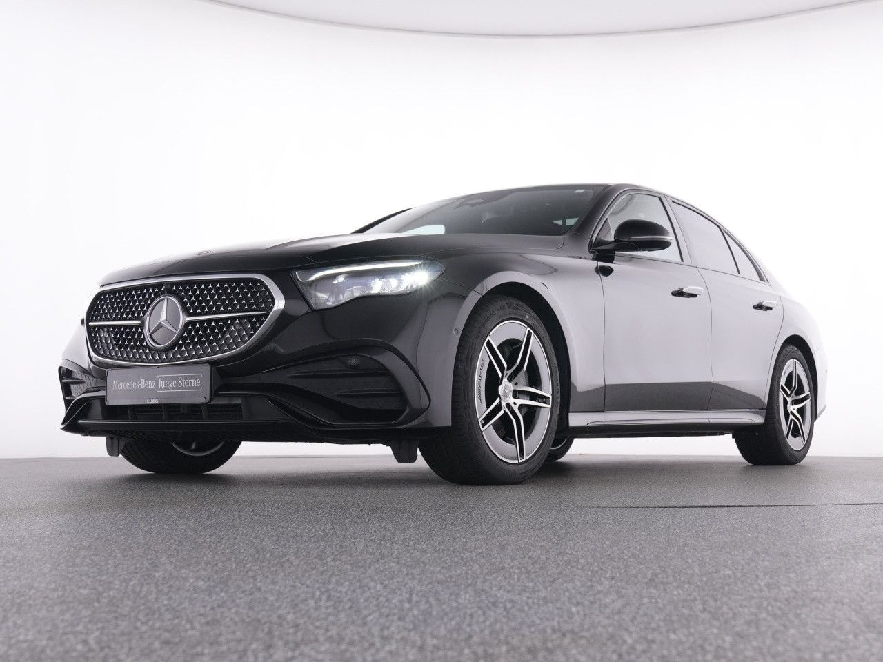 Mercedes-Benz E-Klasse – Bild 6