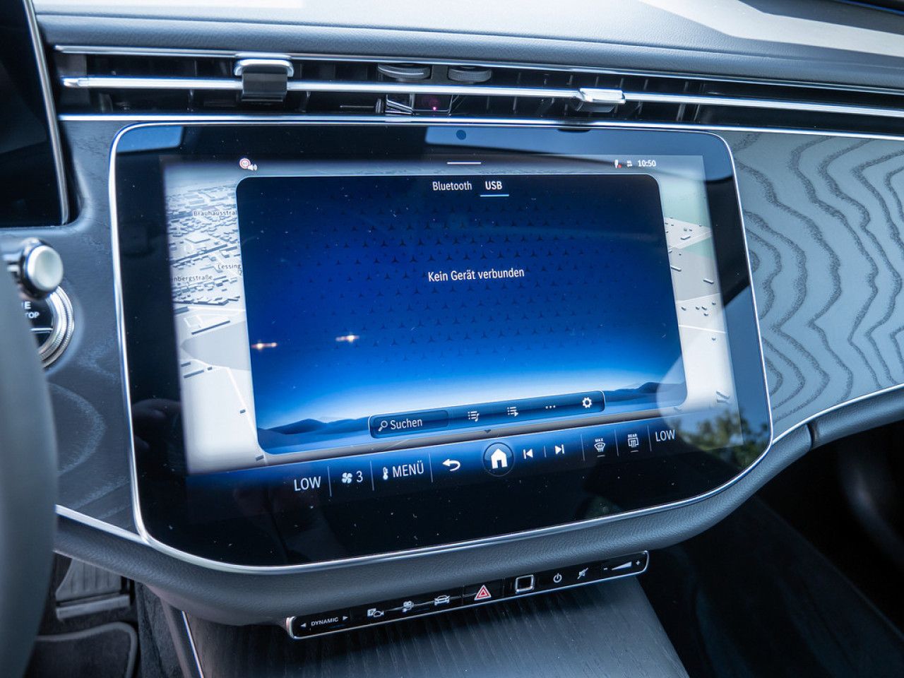 Mercedes-Benz E-Klasse – Bild 12
