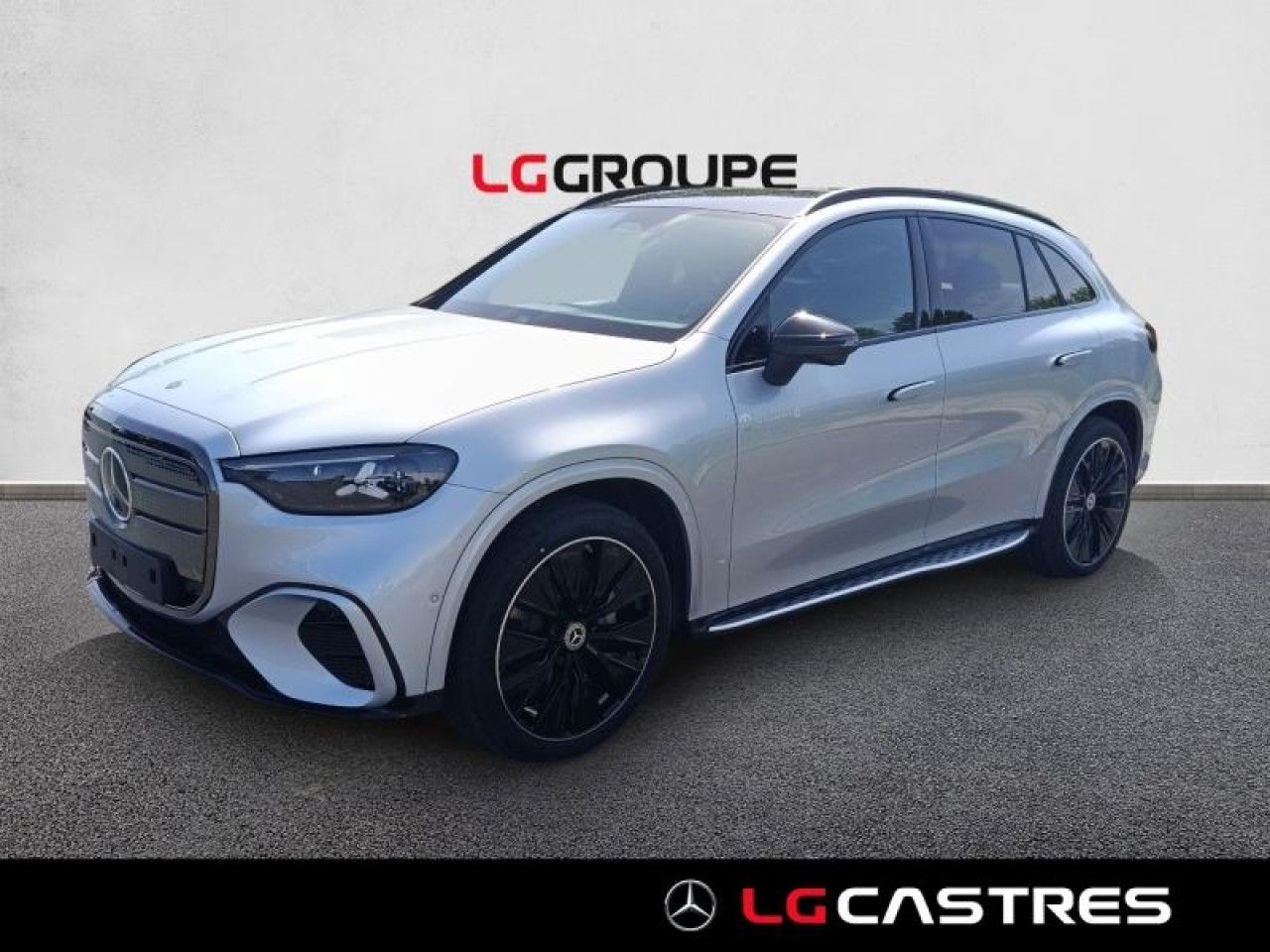 Photo du v&eacute;hicule 1 / 18