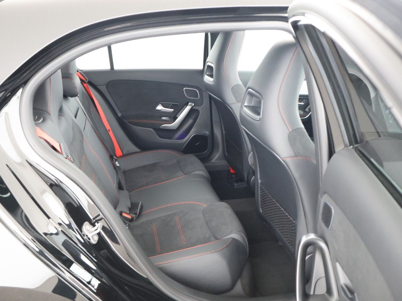 Mercedes-Benz A-Klasse – Bild 14