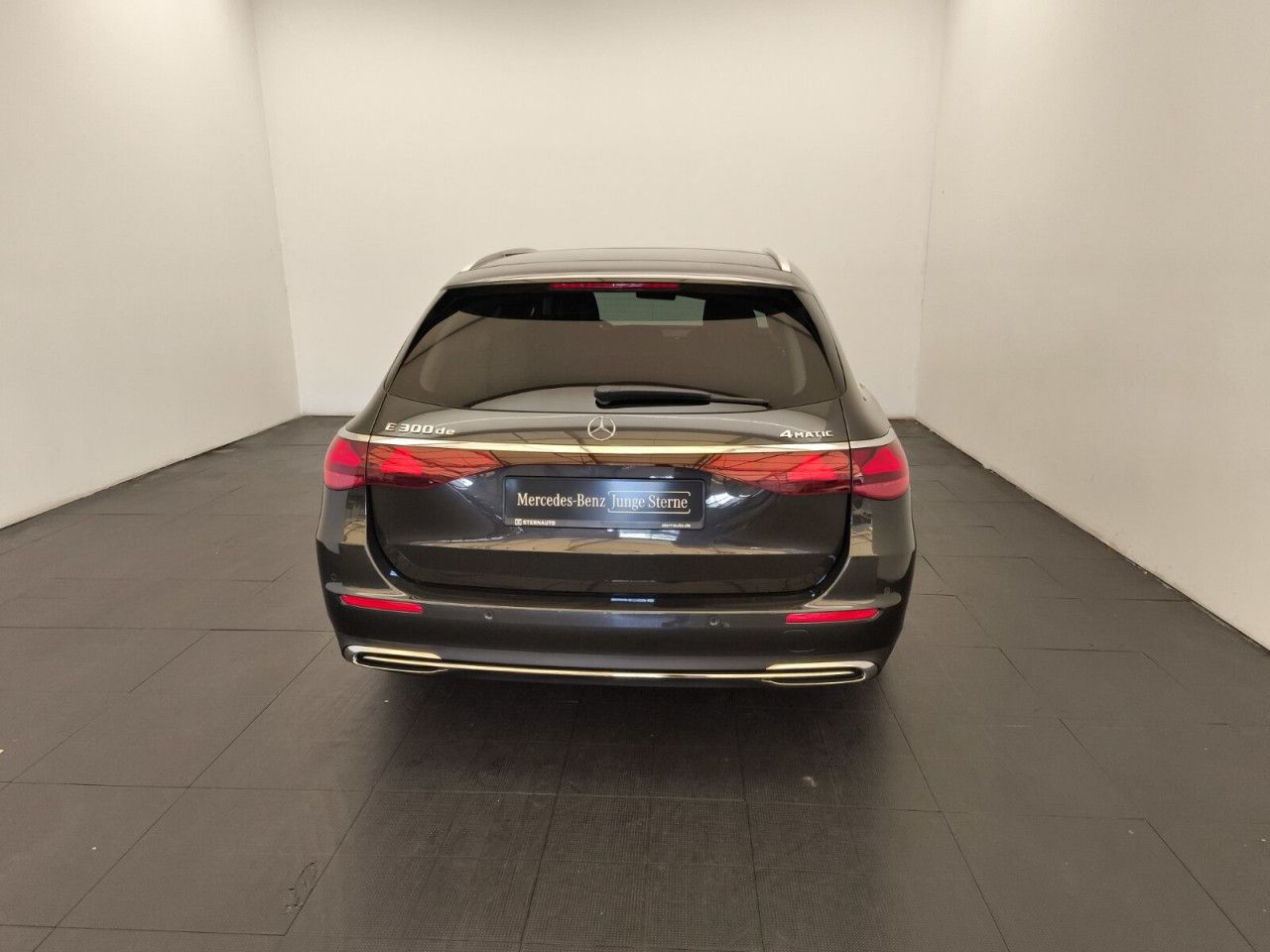 Mercedes-Benz E-Klasse – Bild 7