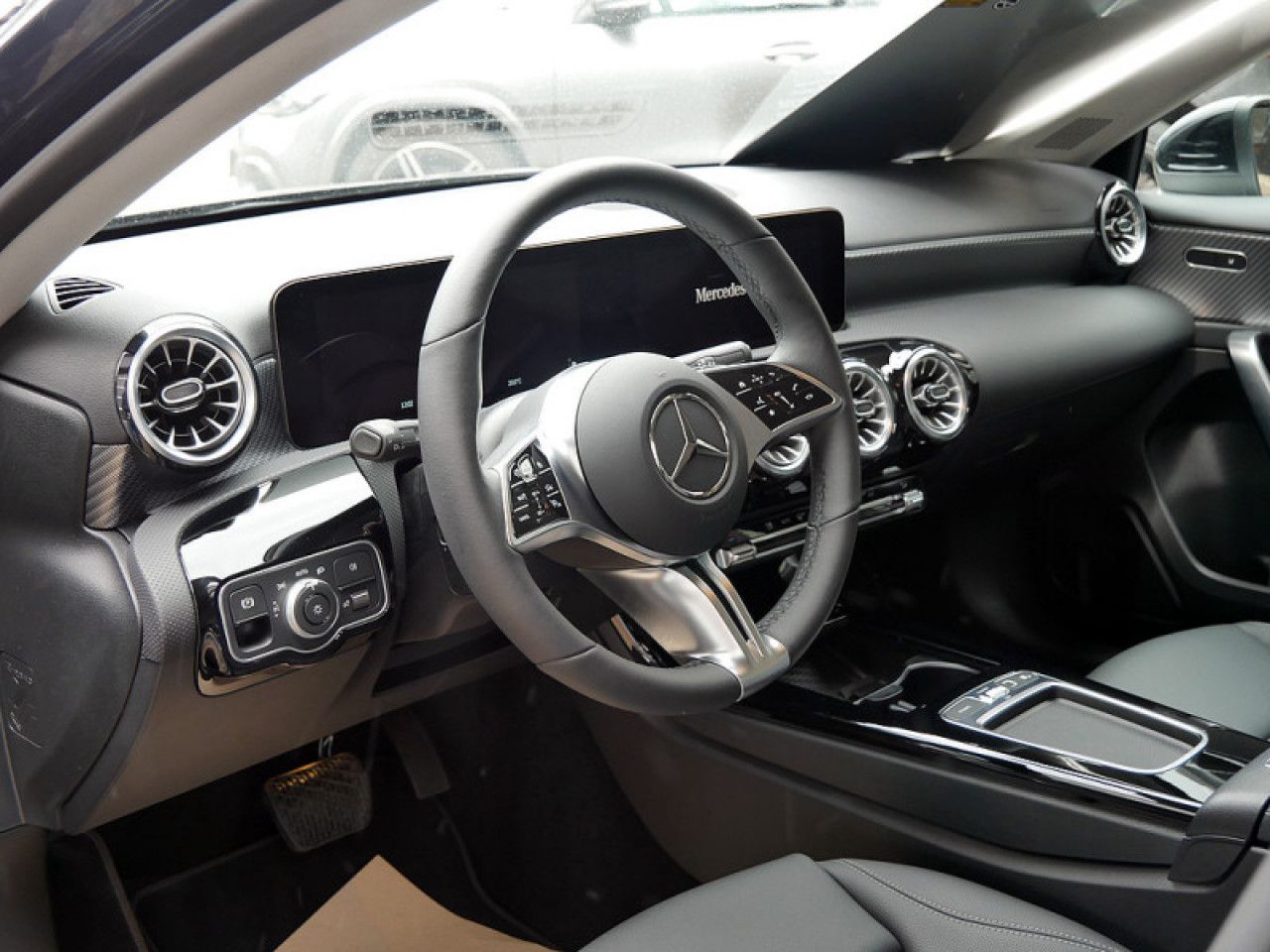Mercedes-Benz A-Klasse – Bild 11