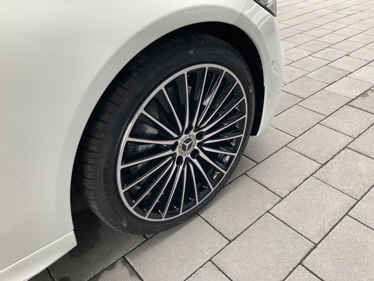 Mercedes-Benz C-Klasse – Bild 4