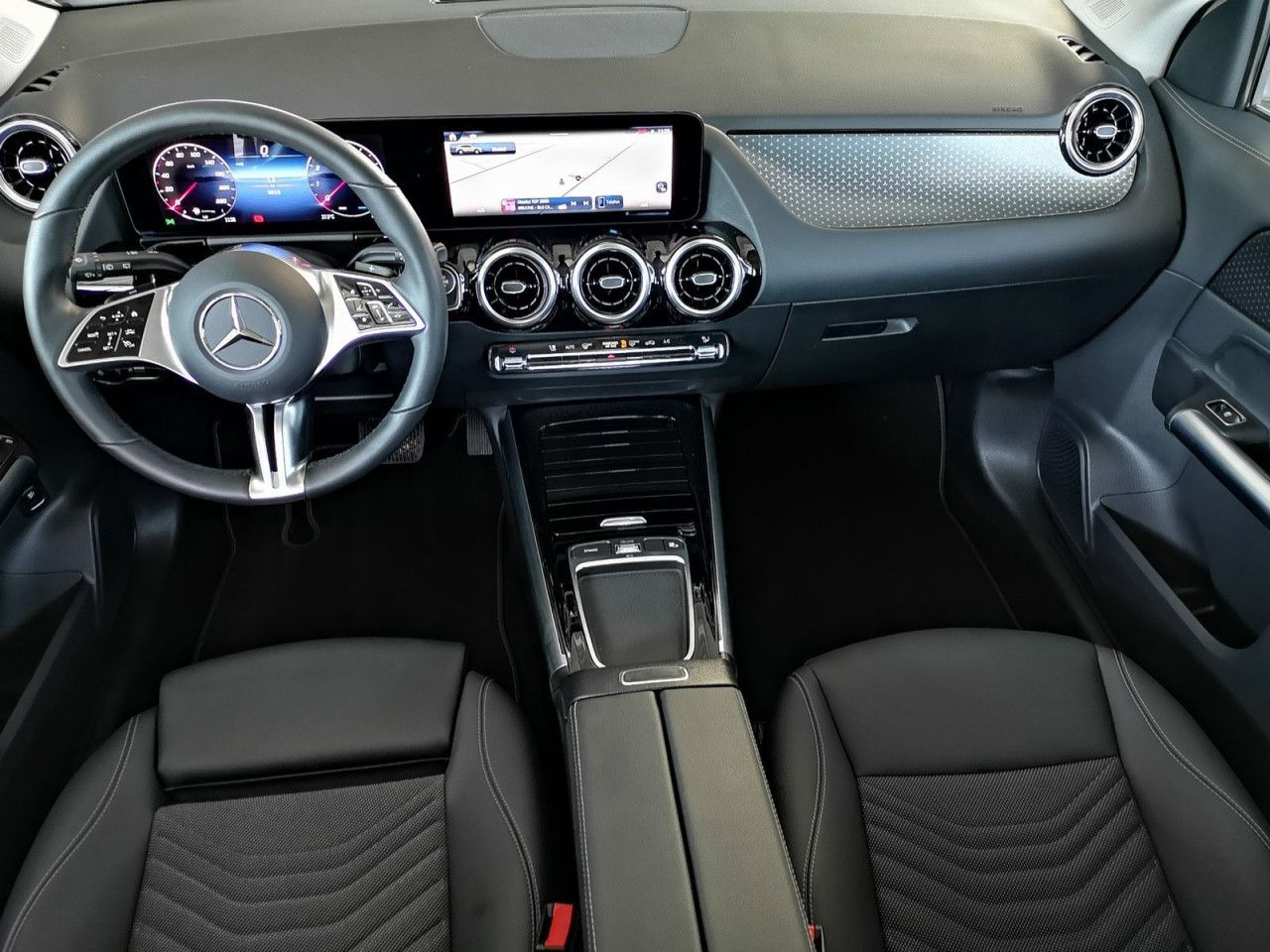 Mercedes-Benz GLA – Bild 8
