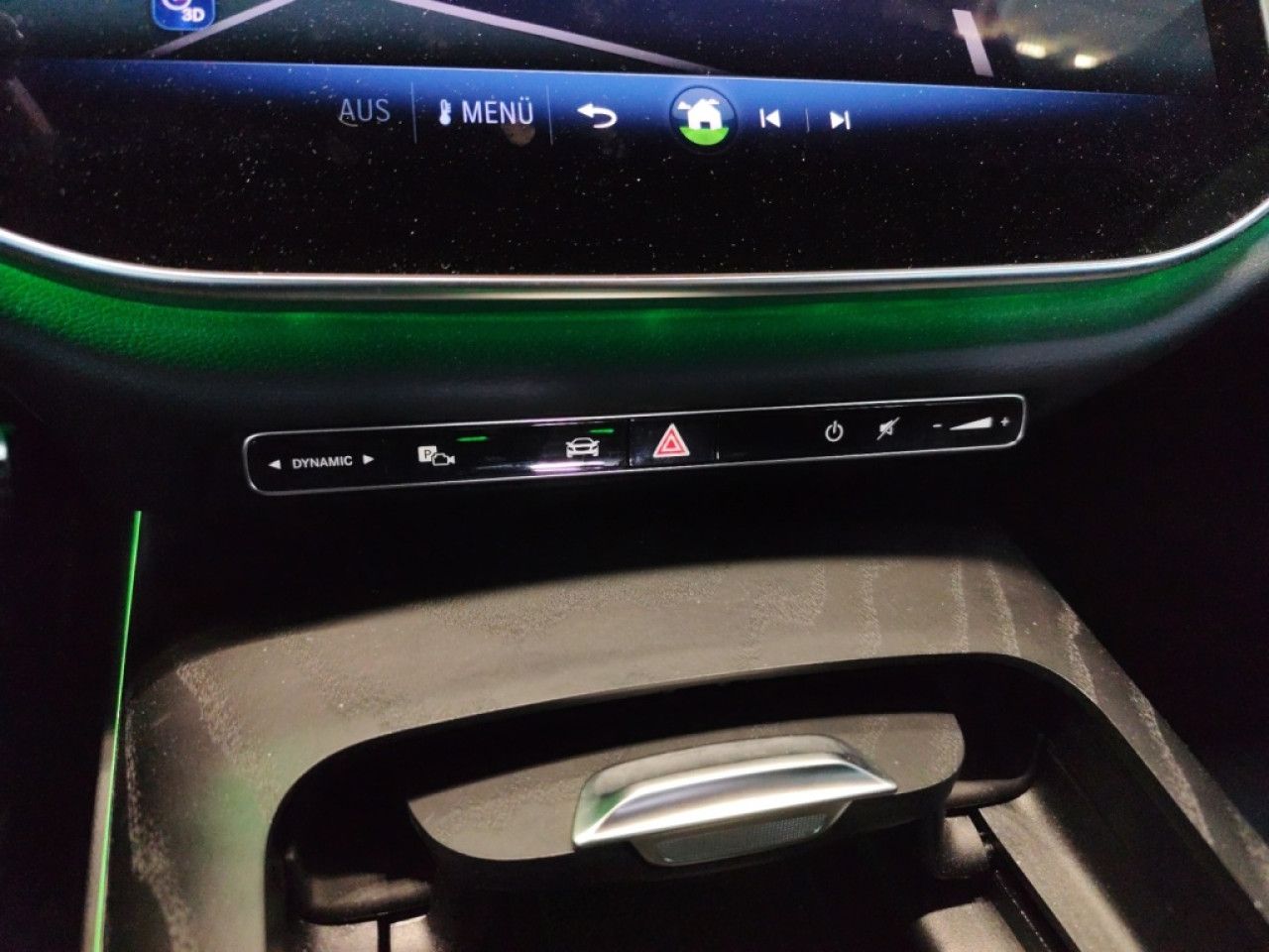 Mercedes-Benz E-Klasse – Bild 9