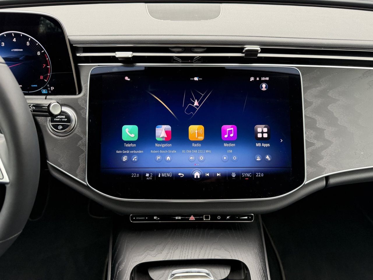 Mercedes-Benz E-Klasse – Bild 15