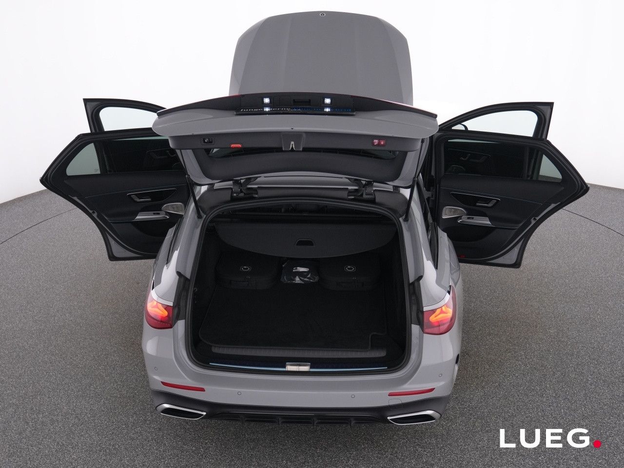 Mercedes-Benz E-Klasse – Bild 13