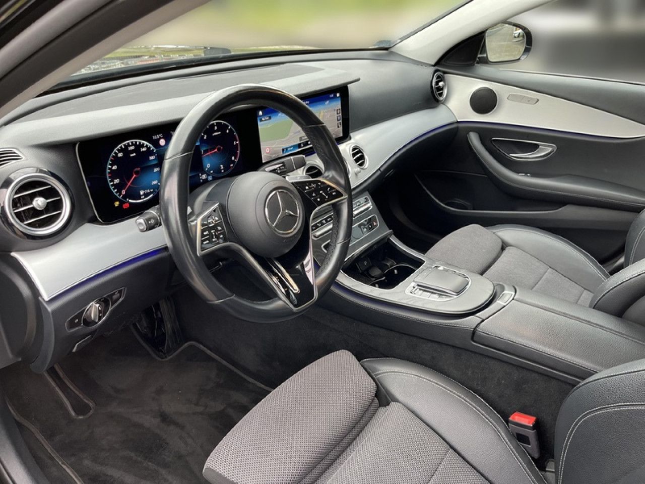 Zdjęcie pojazdu 13 / 17