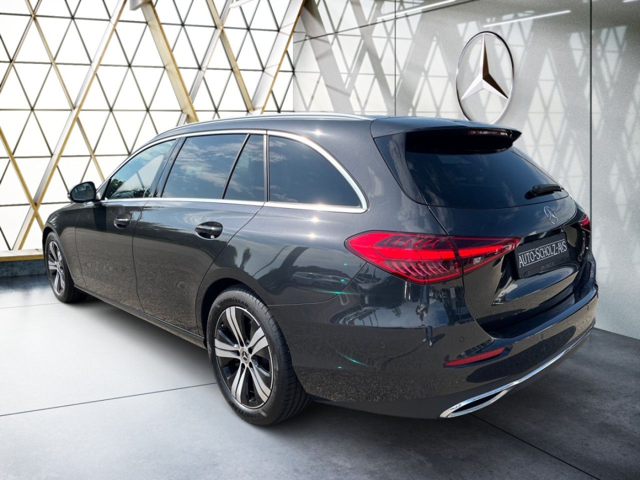 Mercedes-Benz C-Klasse – Bild 11