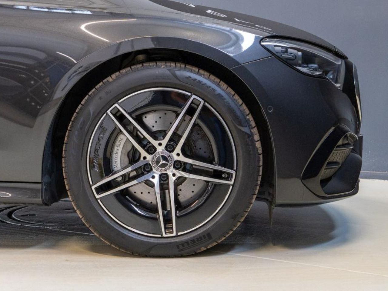 Mercedes-Benz E-Klasse – Bild 5
