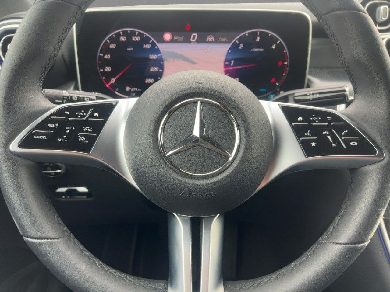 Fahrzeugbild 9 / 17