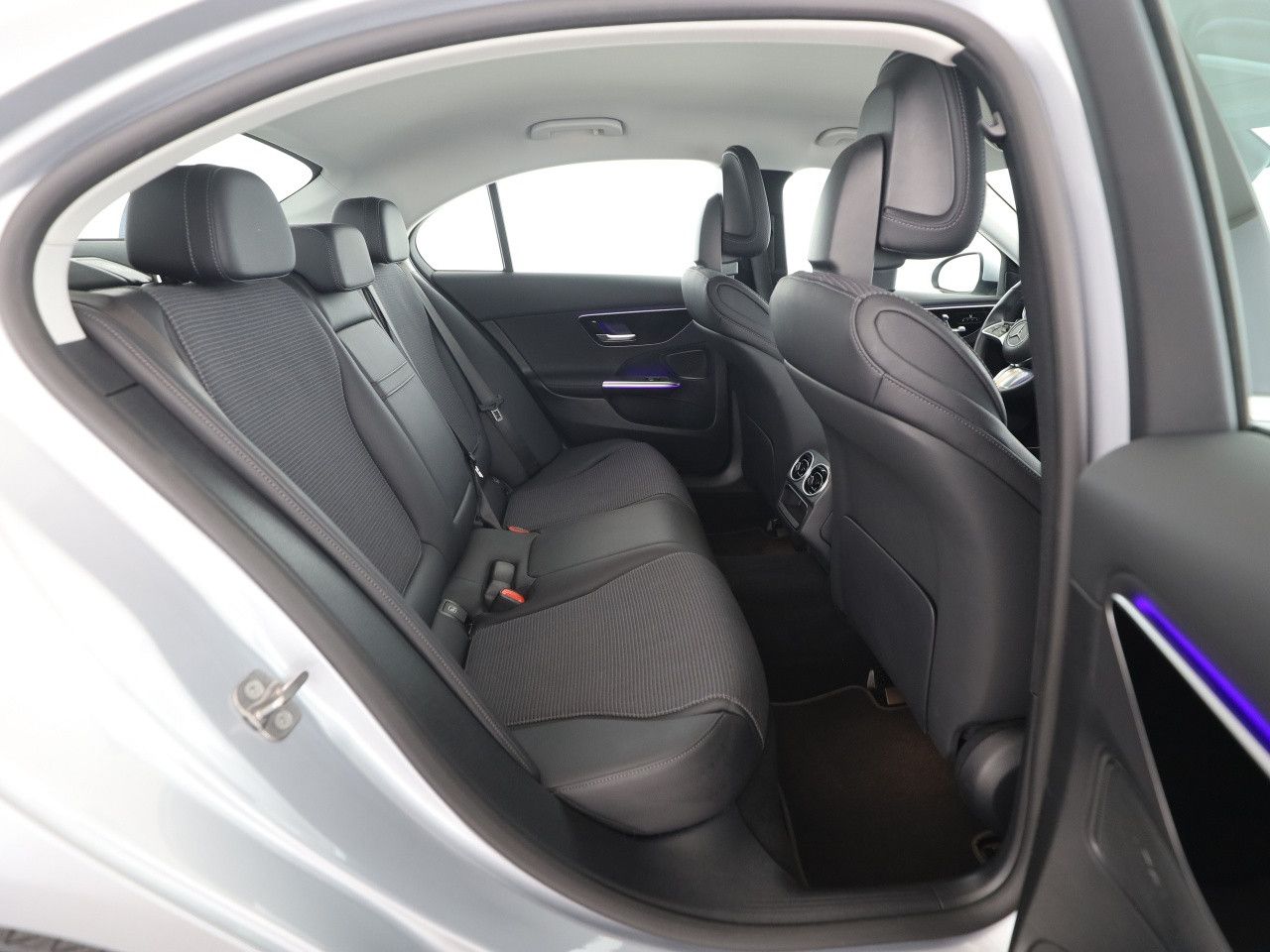 Mercedes-Benz C-Klasse – Bild 14