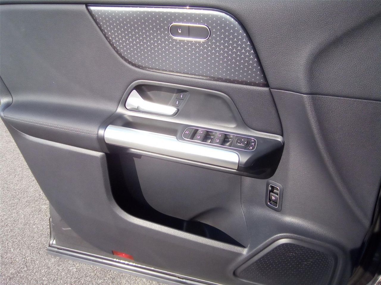 Fahrzeugbild 16 / 19