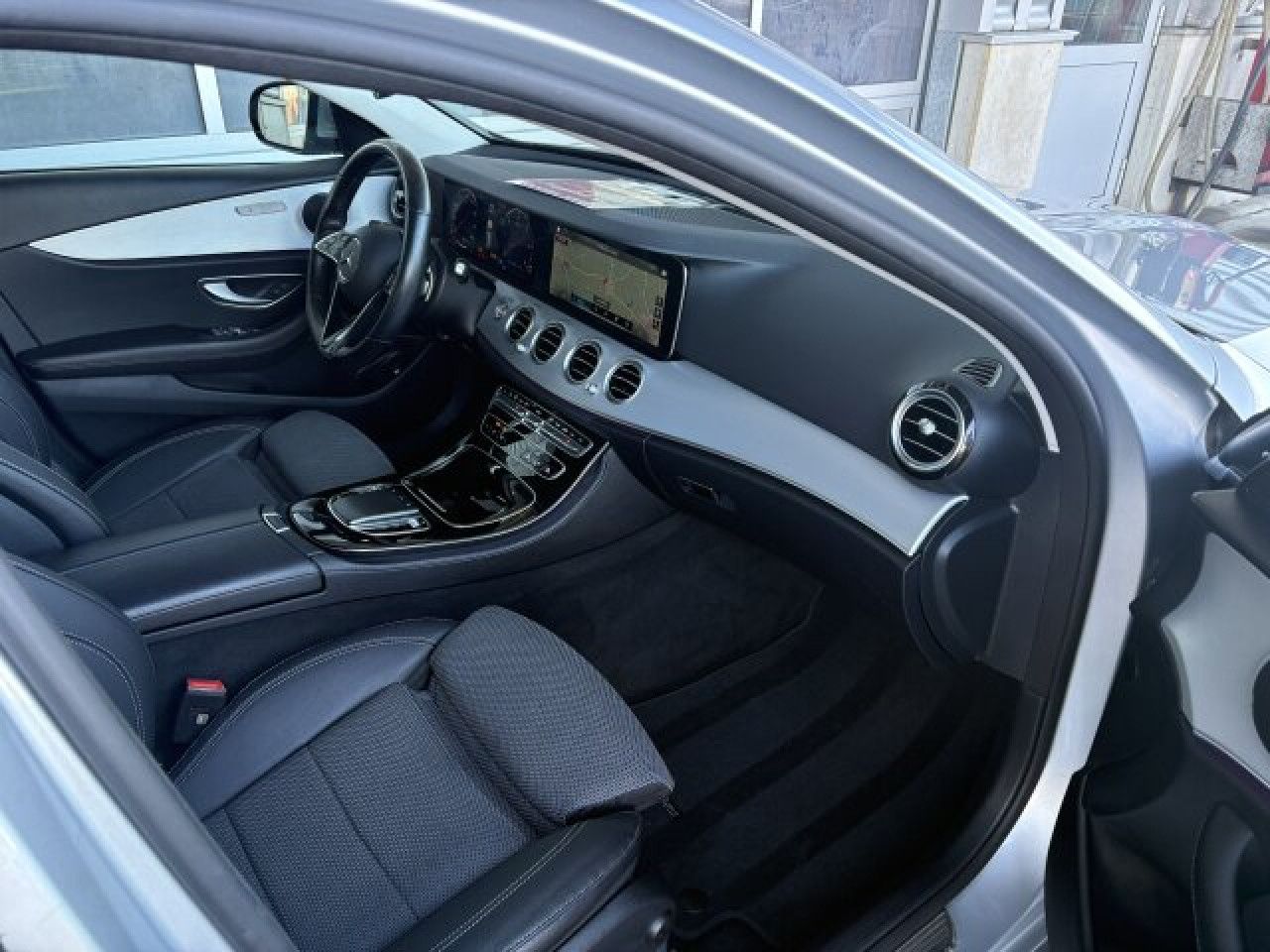 Fahrzeugbild 12 / 17