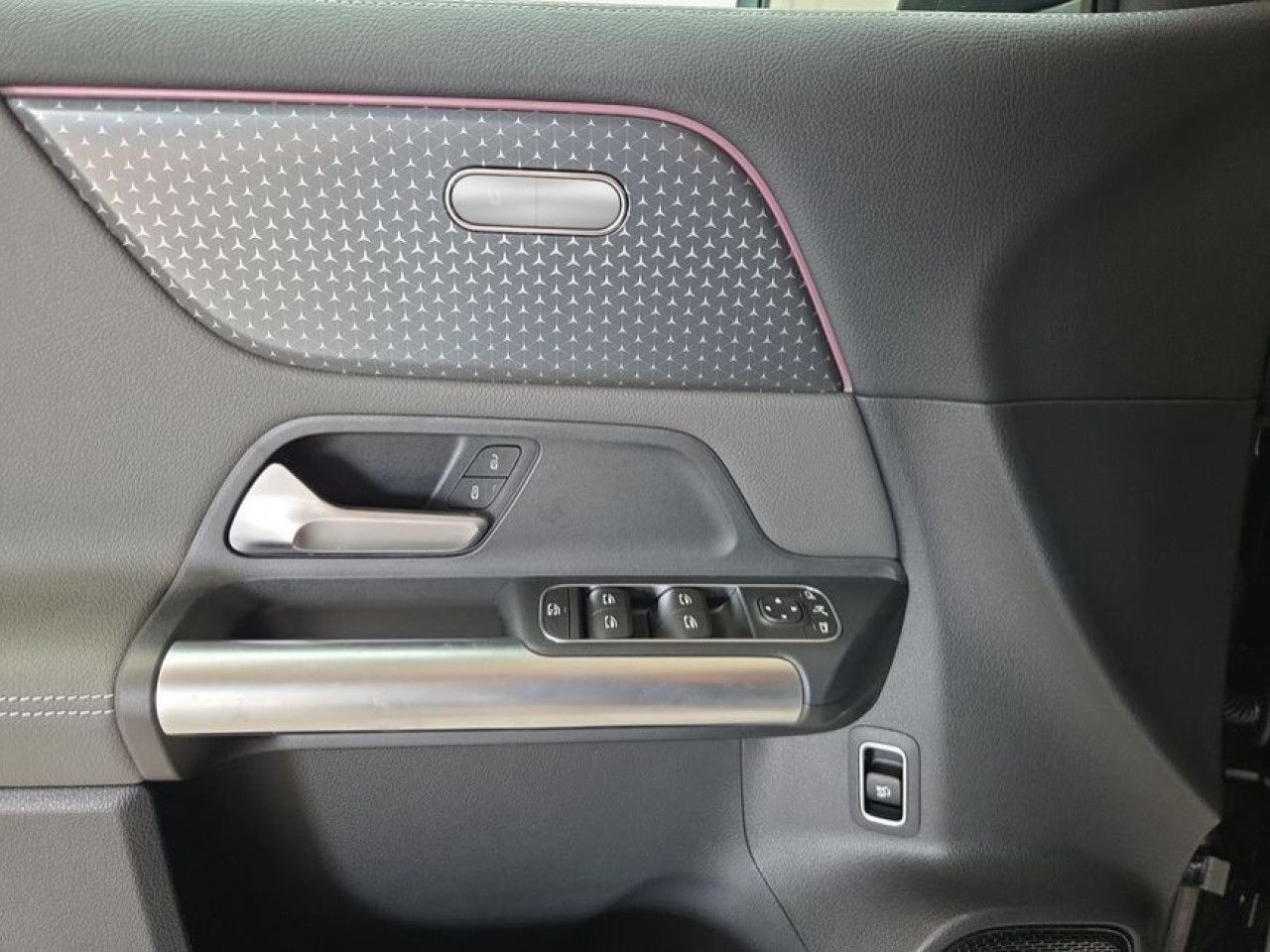 Mercedes-Benz EQA – Bild 20