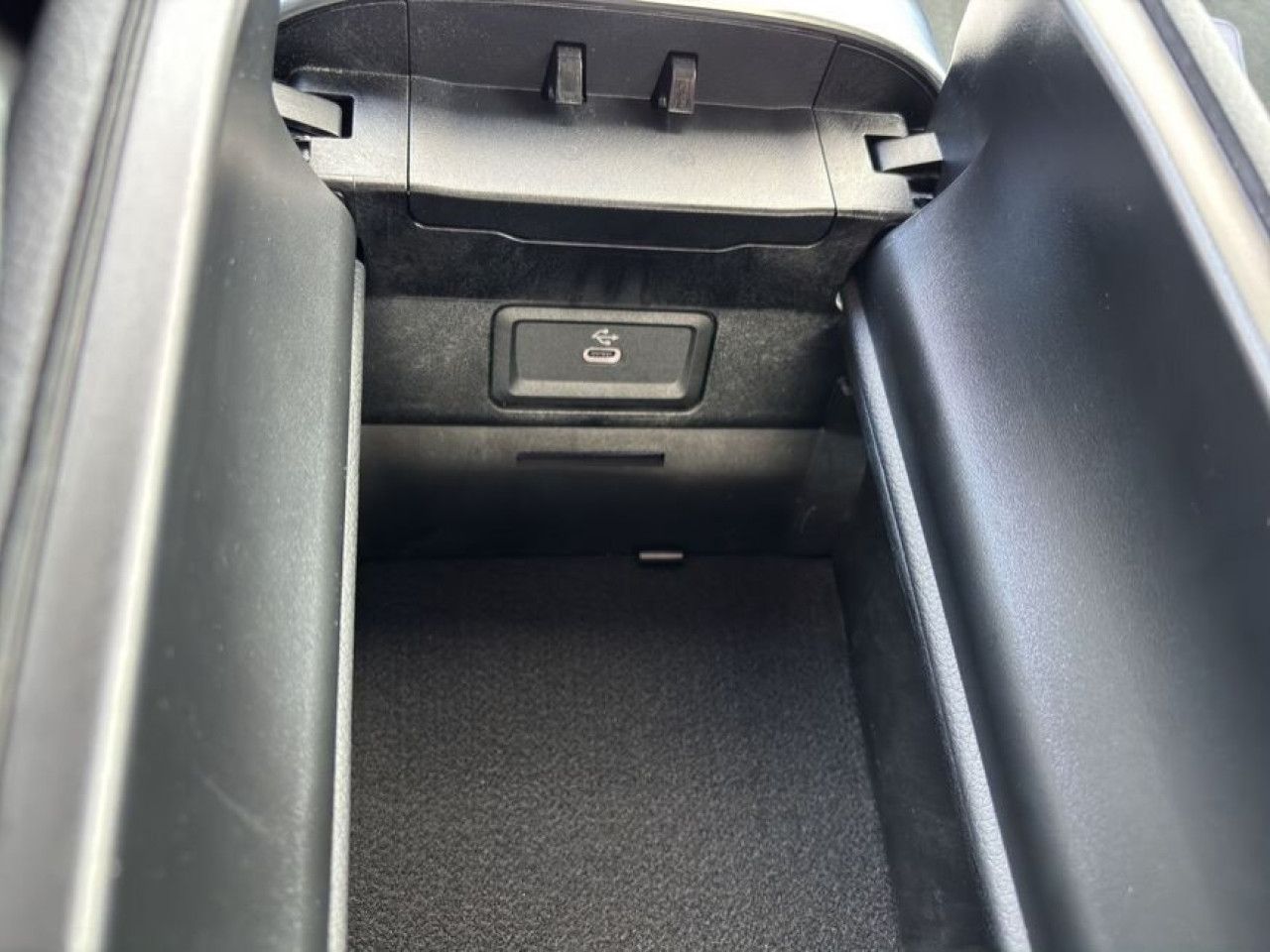 Fahrzeugbild 26 / 30