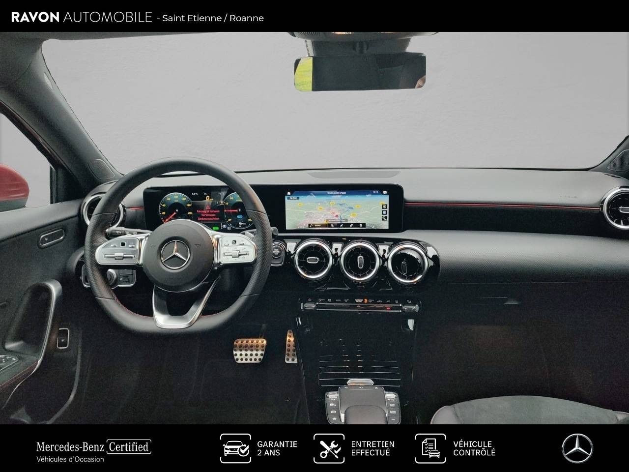 Photo du v&eacute;hicule 3 / 18