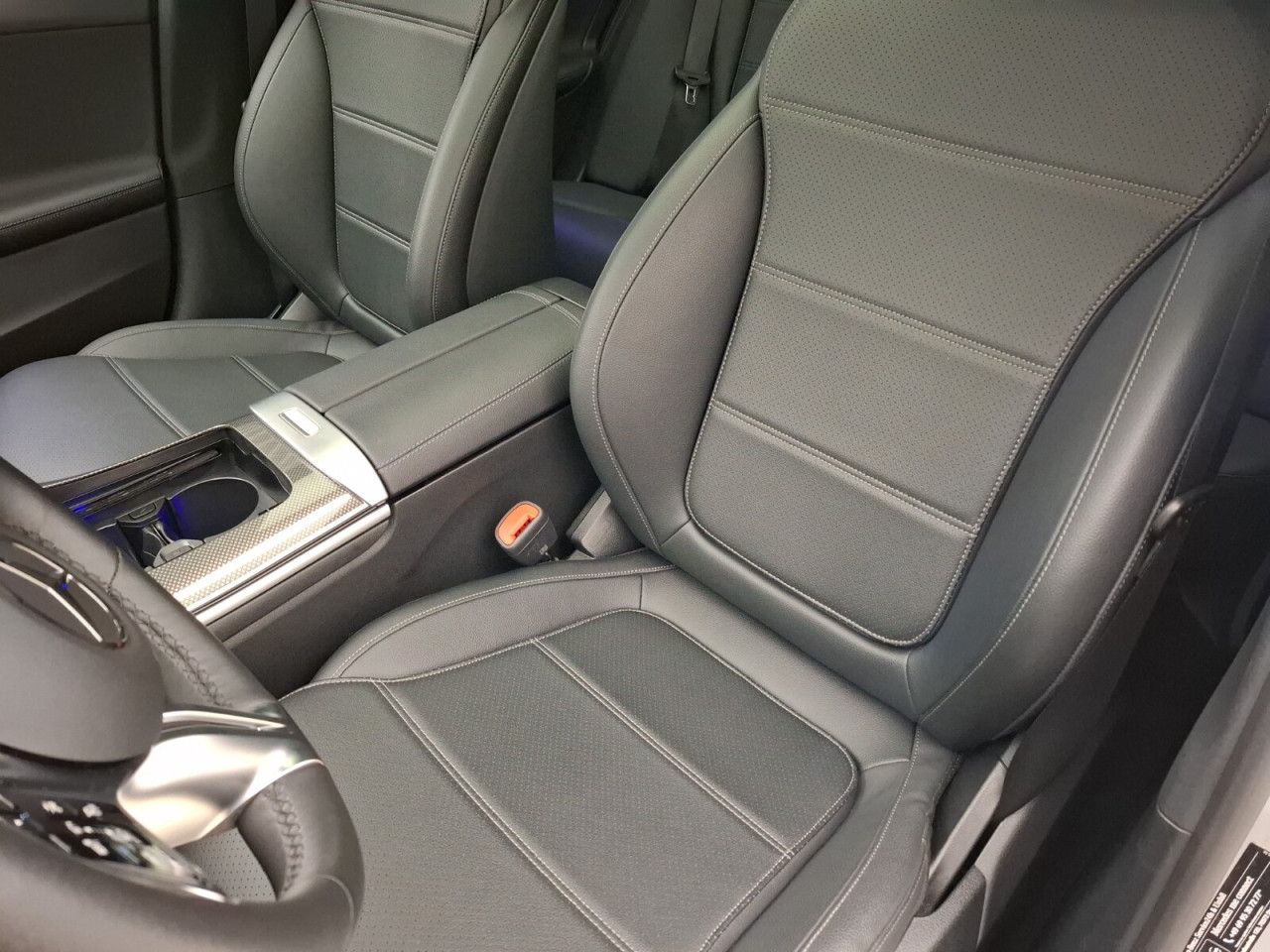 Mercedes-Benz C-Klasse – Bild 10