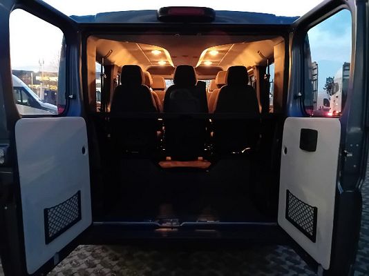 Vehicle image 5 / 14