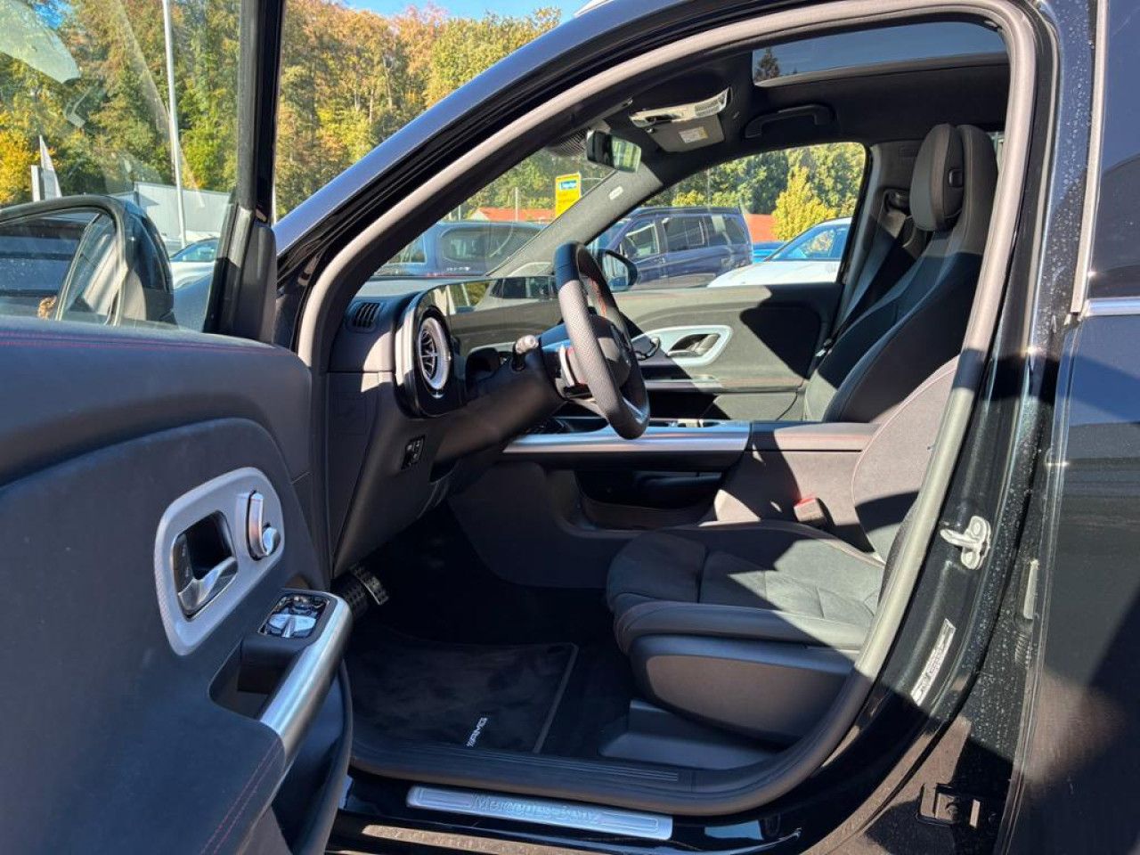 Mercedes-Benz GLB – Bild 2