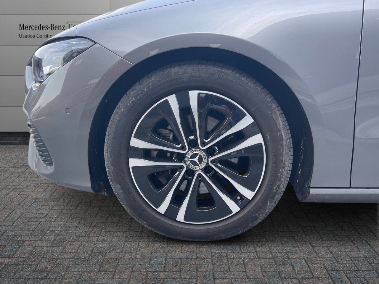 Imagem do ve&iacute;culo 5 / 20