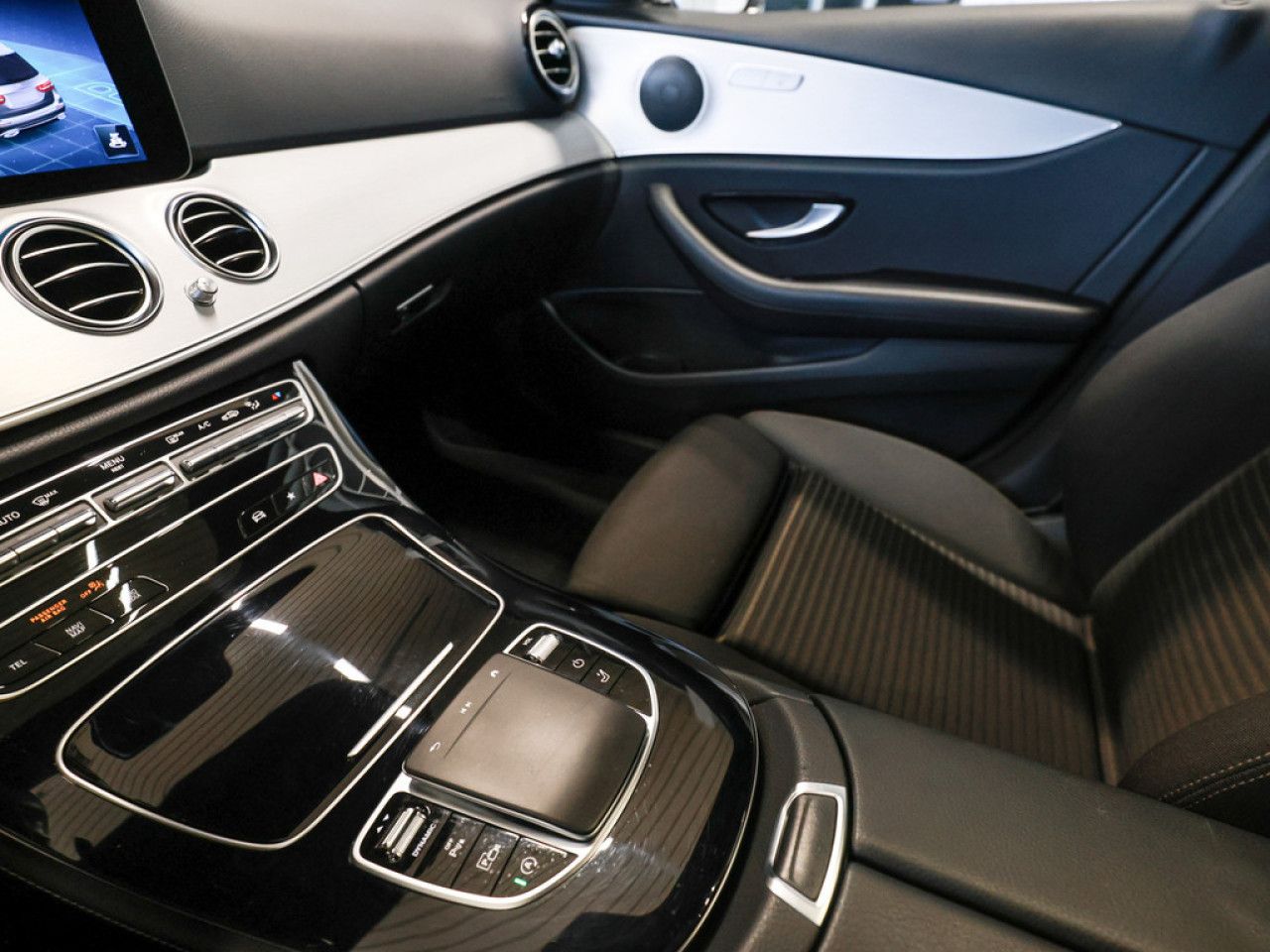 Fahrzeugbild 17 / 19