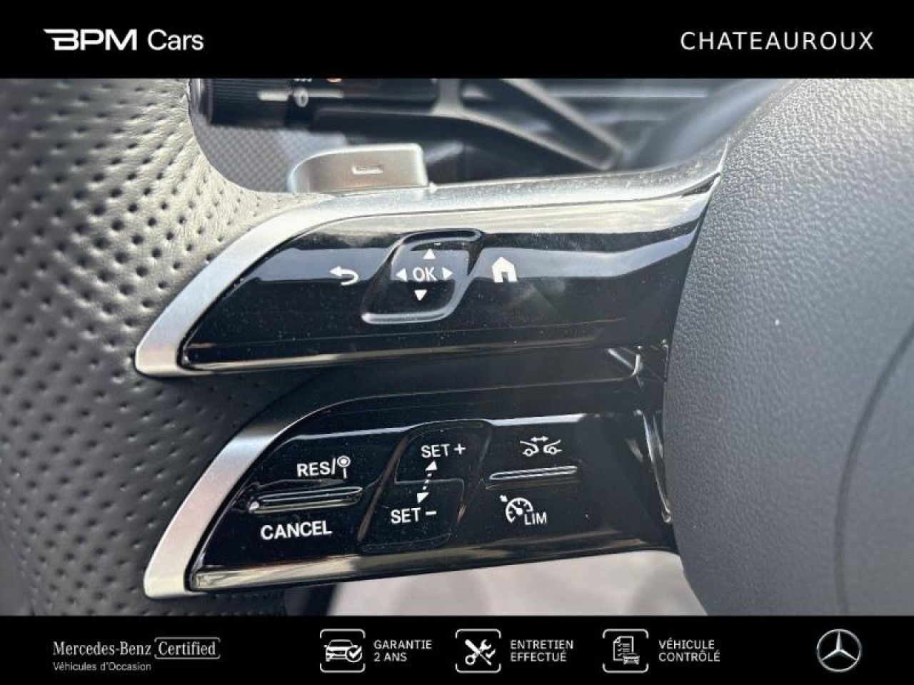 Photo du v&eacute;hicule 16 / 18