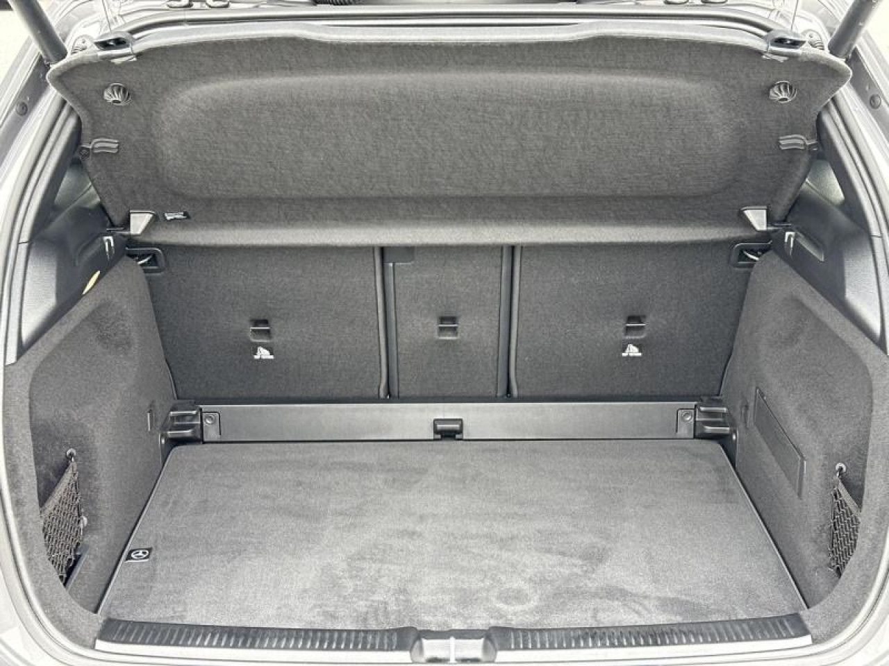 Photo du v&eacute;hicule 15 / 18